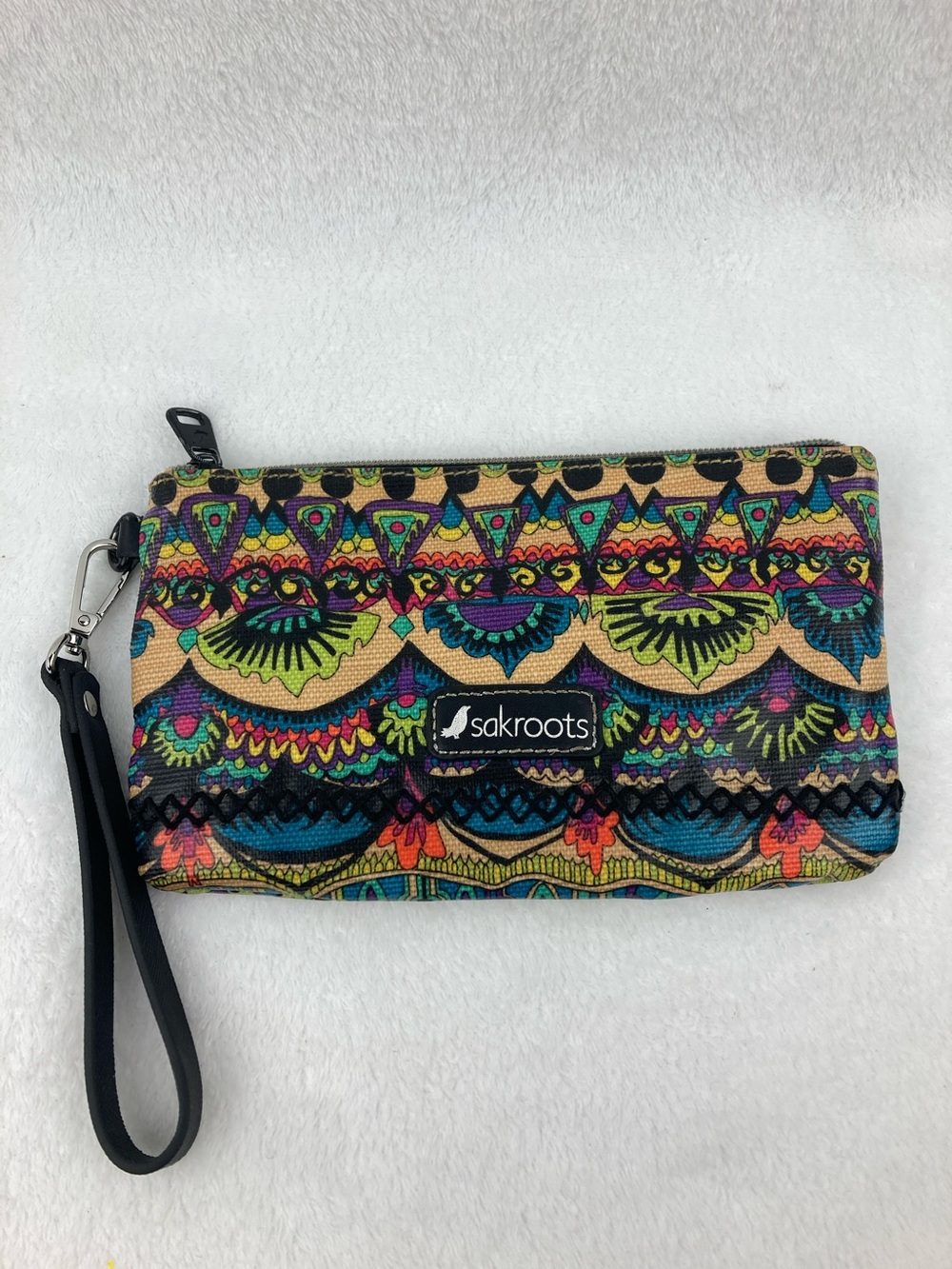 Sakroots Neon One World Wristlet 8” x 5”